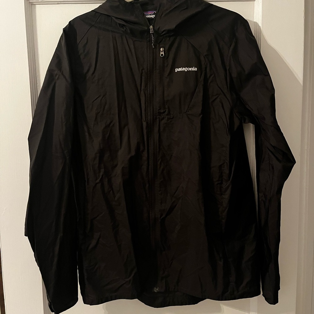 Patagonia Black Windbreaker with Hood and Zipper